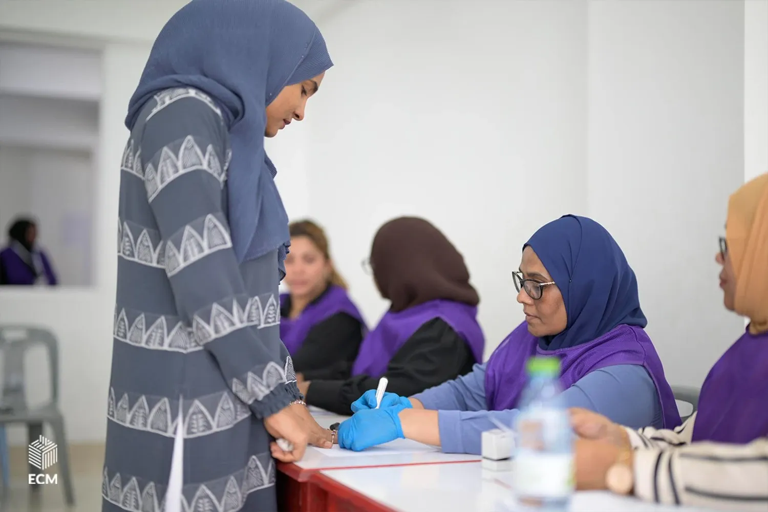 ހިތަދޫ އުތުރު ދާއިރާގެ ބައި-އިލެކްޝަން: 15:00 އާ ހަމައަށް 49 އިންސައްތަ މީހުން ވޯޓުލައިފި
