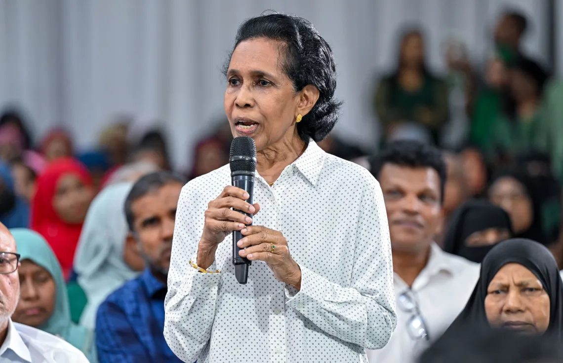 ގާނޫނެއް އެކުލަވައިގެން ނަމަވެސް ރާއްޖެއަށް ހޯމް ސްކޫލިން ތަޢާރަފް ކުރަން ކުރީގެ މިނިސްޓަރު ރާޝިދާ އެދިވަޑައިގެންފި