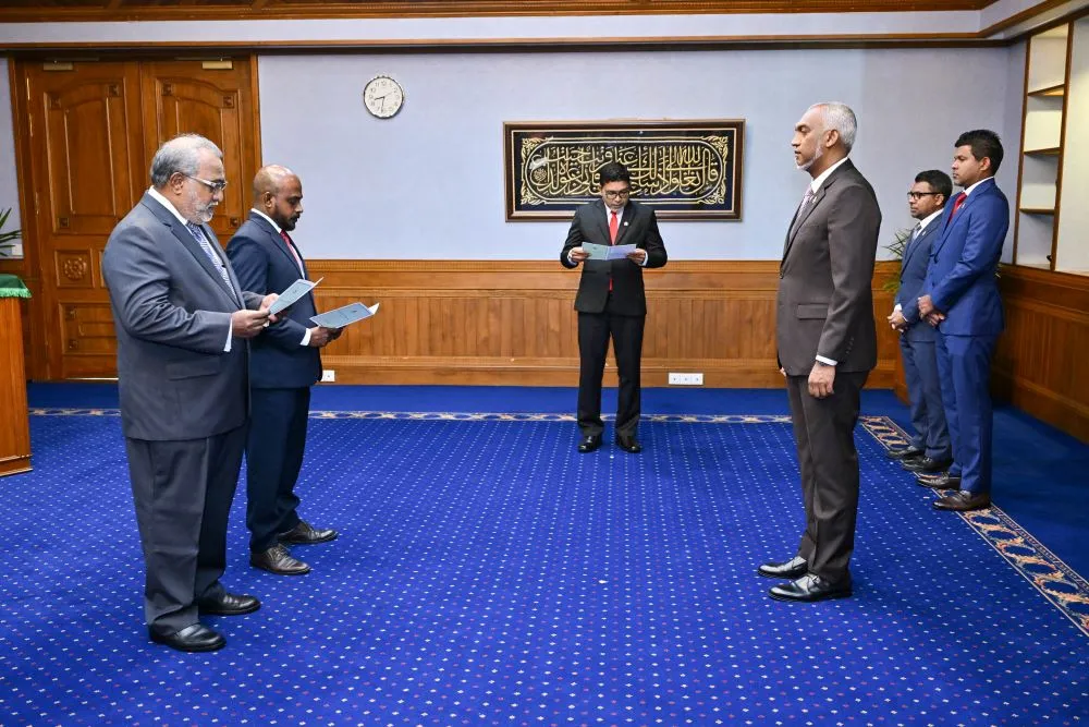 President Dr Muizzu appointing two new members to HRCM (Photo/President's Office)