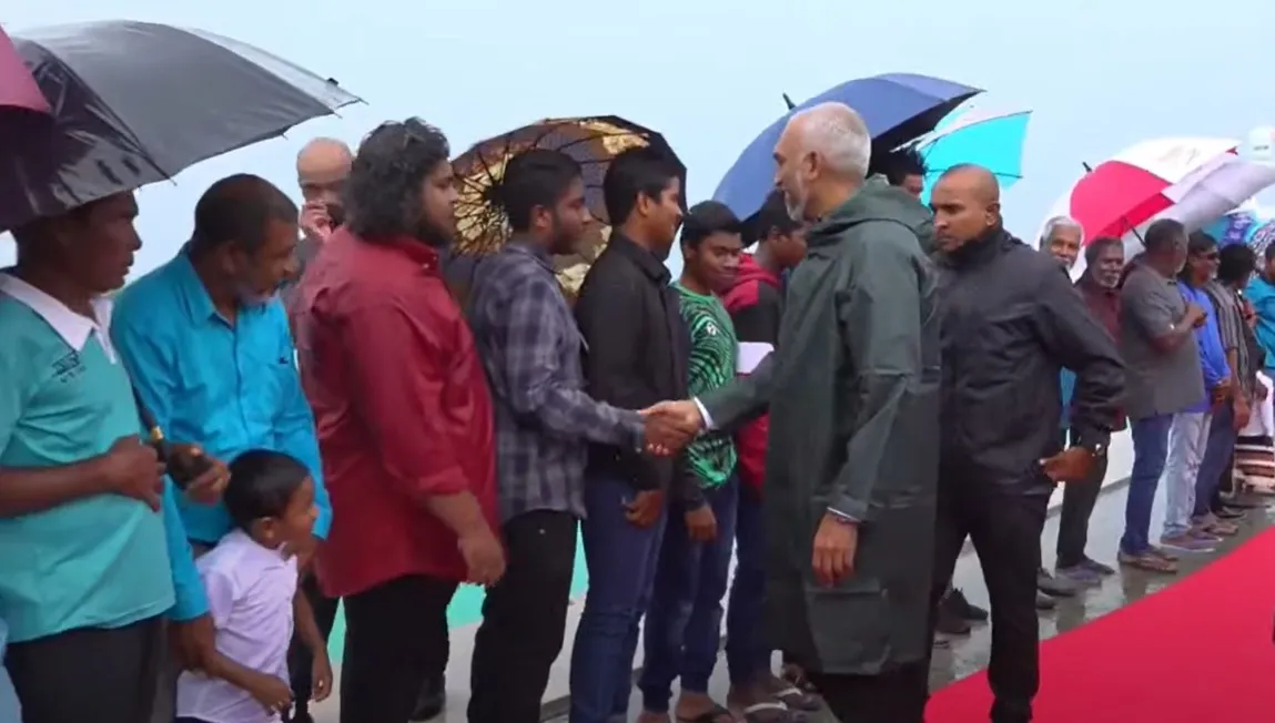 ރައީސުލްޖުމްހޫރިއްޔާ ޑރ. މުޙައްމަދު މުޢިއްޒު، ނ. ހެނބަދޫއަށް ވަޑައިގެންފި