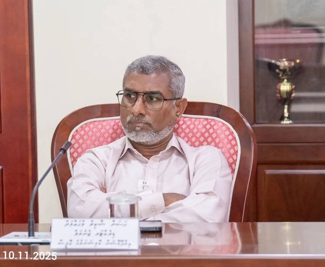 ދިވެހިބަހުގެ އެކެޑަމީގެ ރައީސަކަށް ޝާކިރު